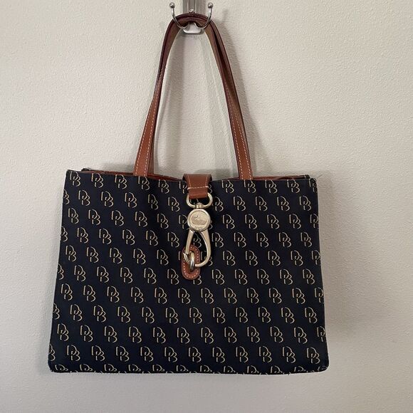 Dooney & Bourke D&B Monogram Black Canvas Leather Trim Logo Lock Tote Purse Bag - Picture 1 of 16
